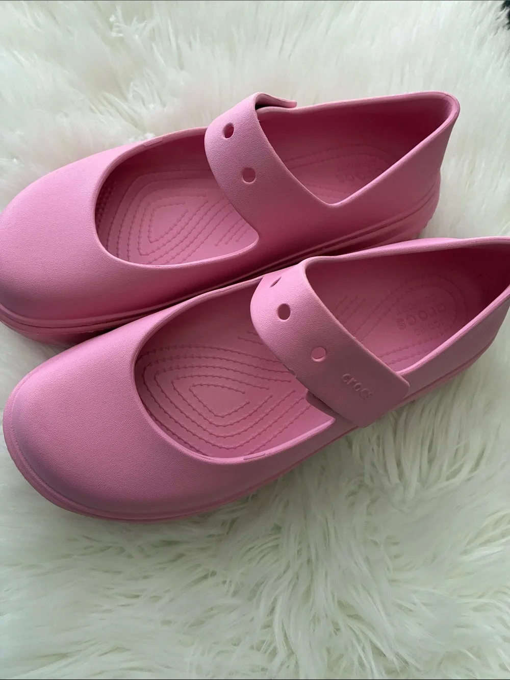 CROCS Mary Jane Platforms bubble gum Pink